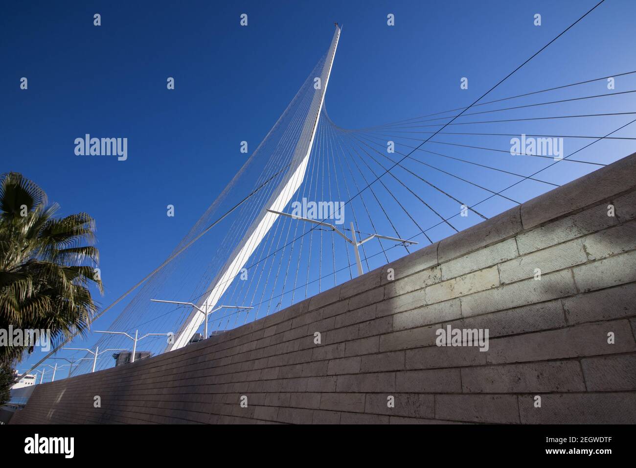 The famous String Bridge at the main entrance to the city of Jerusalem ...