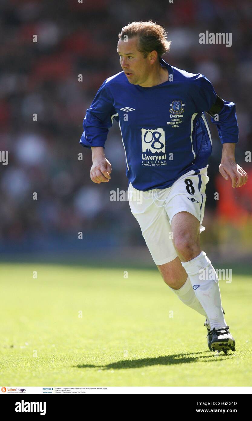 Football Liverpool V Everton 1986 Cup Final Charity Rematch Anfield 1 5 06 Liverpool S Steve Nicol Mandatory Credit Action Images Carl Recine Stock Photo Alamy