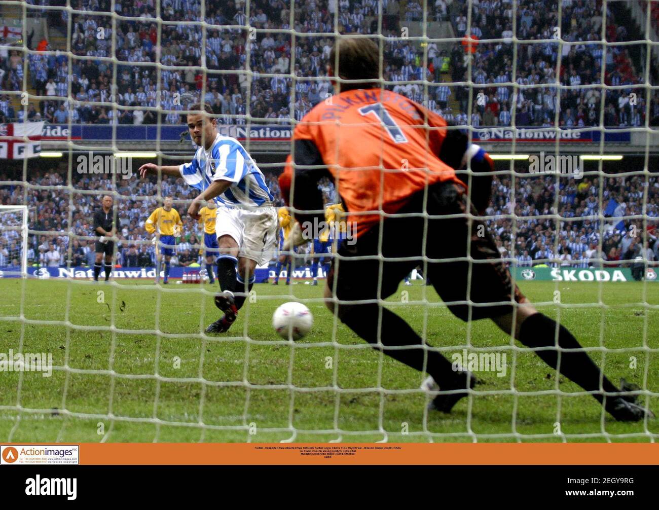 Lee fowler hi-res stock photography and images - Alamy
