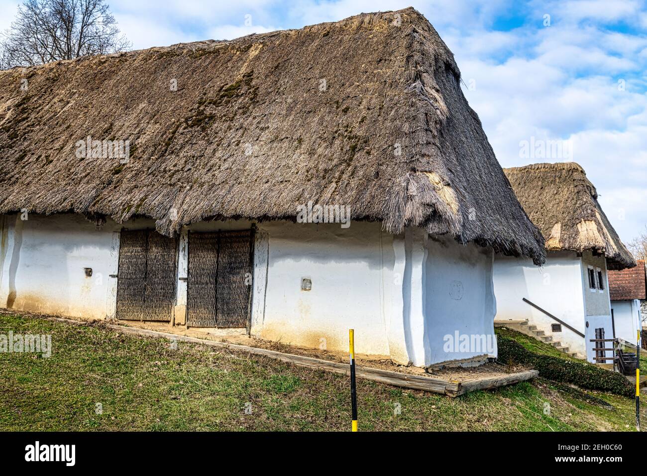 Thatched roof, of a wine press house, Heiligenbrunn, Burgenland ...