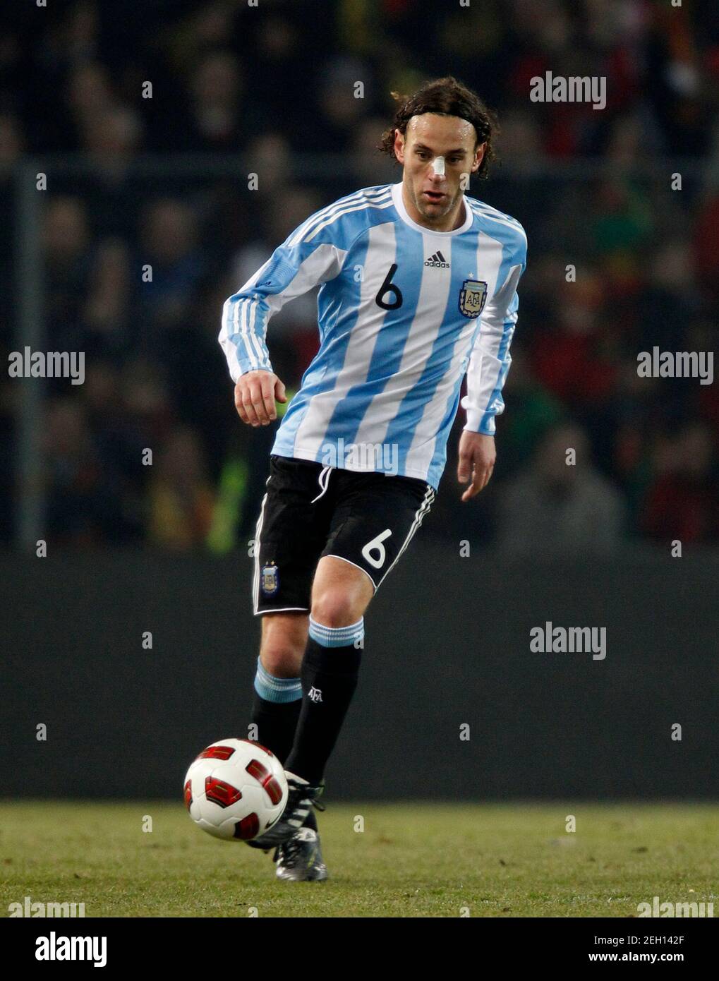 Football Argentina V Portugal International Friendly Stade De Geneva Switzerland 9 2 11 Gabriel Milito Argentina Mandatory Credit Action Images Paul Harding Stock Photo Alamy