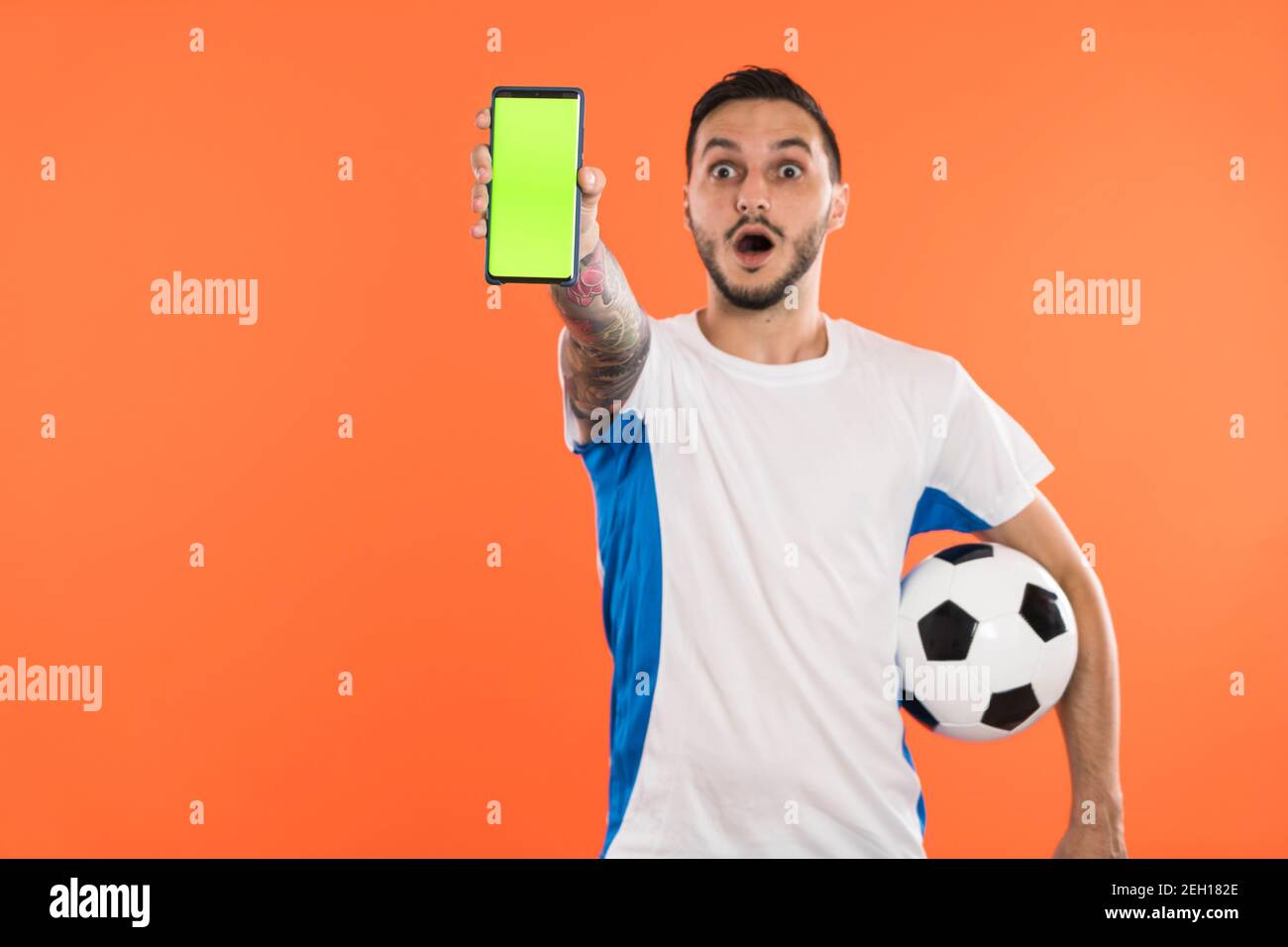 Soccer green screen hires stock photography and images Alamy