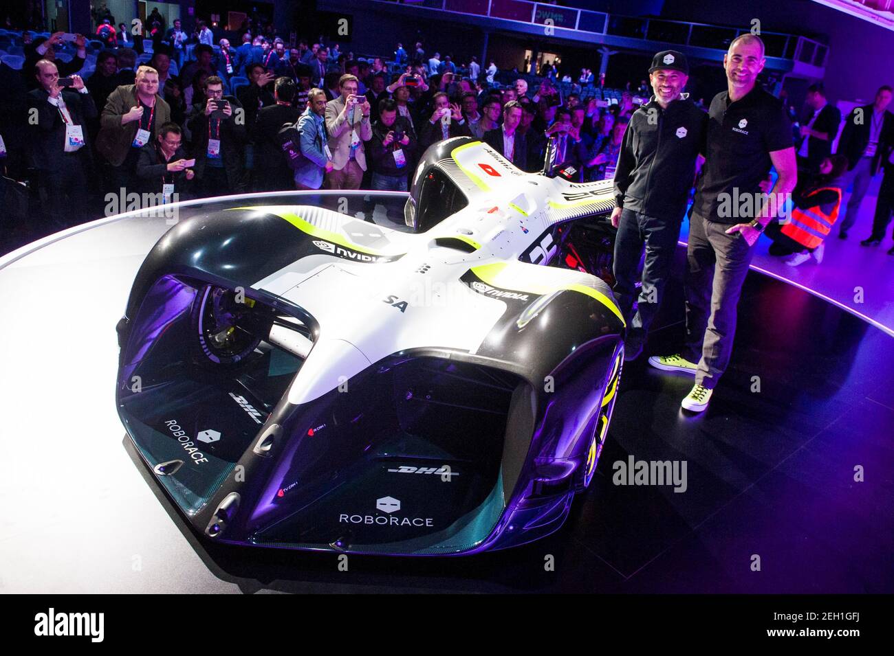 Roborace hi-res stock photography and images - Alamy