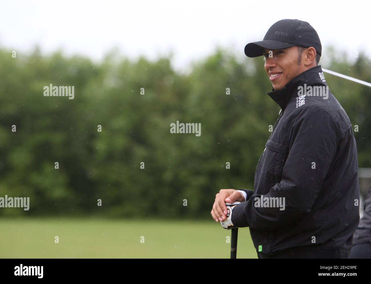 Golf - The European Open - The London Golf Club - 27/5/09 Formula One  driver Lewis Hamilton during the Pro Am Mandatory Credit: Action Images /  Paul Childs Stock Photo - Alamy