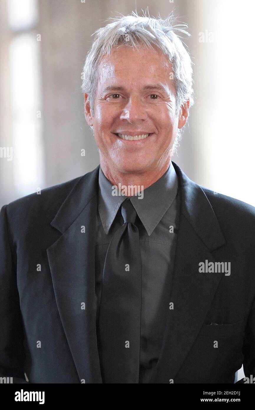 Rome, Italien. 18th Feb, 2021. ACE;ENTERTAINMENT (GENERAL)Claudio Baglioni,  full name Claudio Enrico Paolo Baglioni (Rome, May 16, 1951), is an Italian  singer-songwriter, musician and TV presenter.photo archive 2012 Credit:  dpa/Alamy Live News