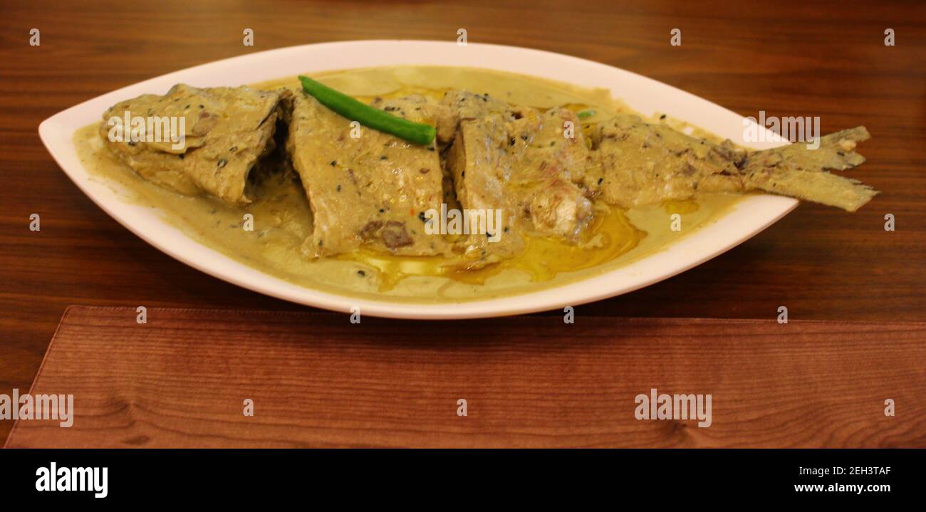 Hilsa fish hires stock photography and images Alamy