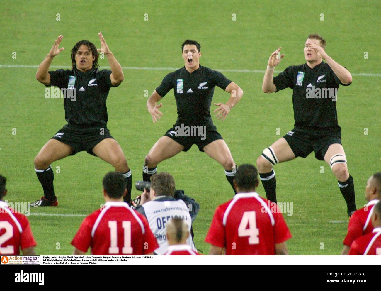 Daniel carter new zealand blacks hi-res stock photography and images ...