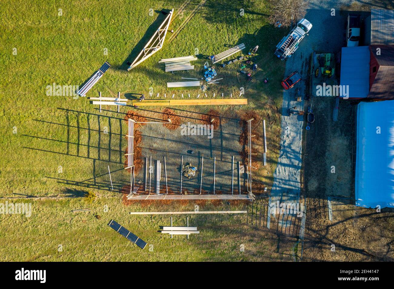 Pole Barn construction on farm in Harford County Maryland Stock Photo Alamy