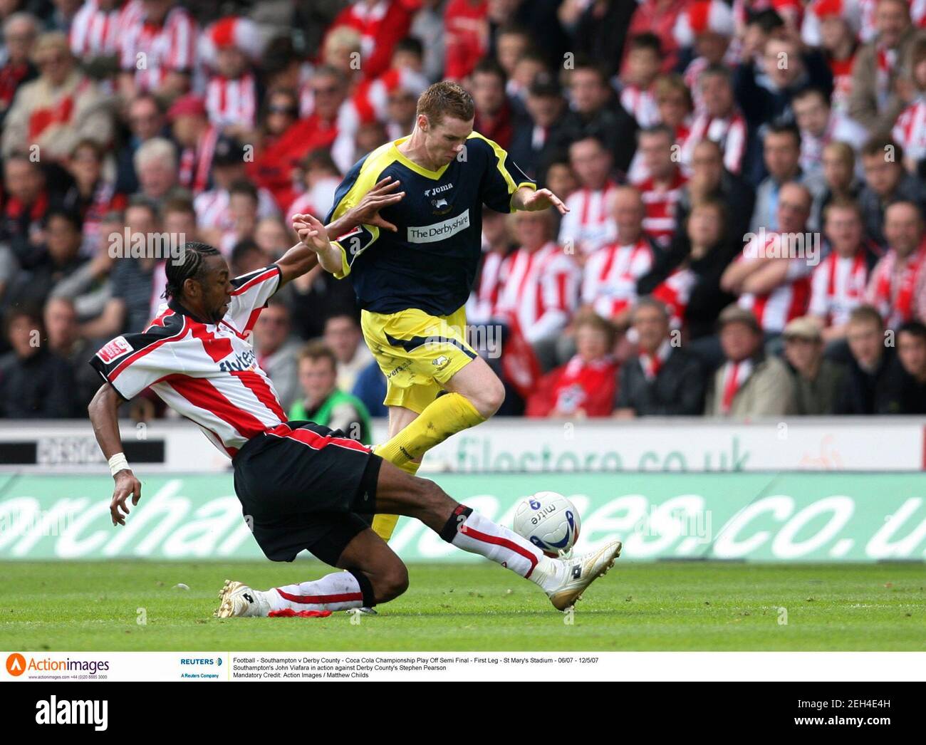 Football - Southampton v Derby County - Coca-Cola Championship Play Off  Semi Final - First Leg - St Mary's Stadium - 06/07 - 12/5/07 Southampton's  John Viafara in action against Derby County's
