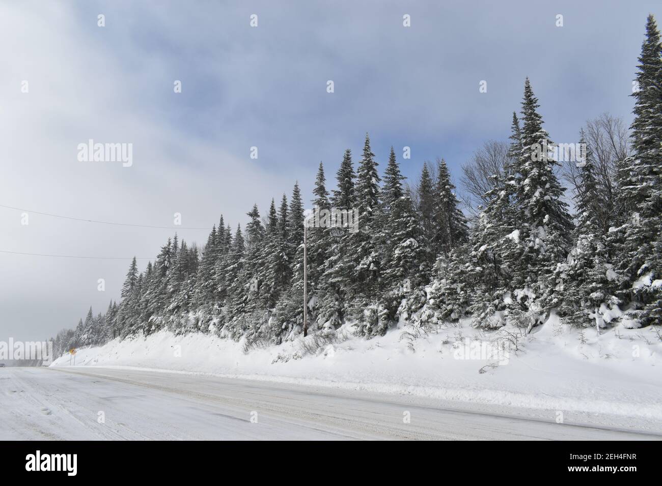 La route de Saint-Paul en hiver, Québec Stock Photo