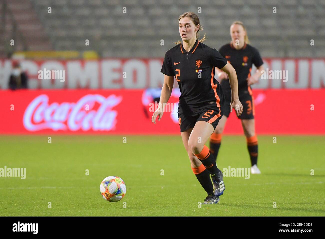 Aniek Nouwen (2) of The Netherlands  pictured during a friendly female soccer game between the national teams of Belgium , called the Red Flames and The Netherlands , called the Oranje Leeuwinnen in a pre - bid tournament called Three Nations One Goal with the national teams from Belgium , The Netherlands and Germany towards a bid for the hosting of the 2027 FIFA Women’s World Cup , on Thursday 18 th of February 2021  in Brussels , Belgium . PHOTO SPORTPIX.BE | SPP | DIRK VUYLSTEKE Stock Photo