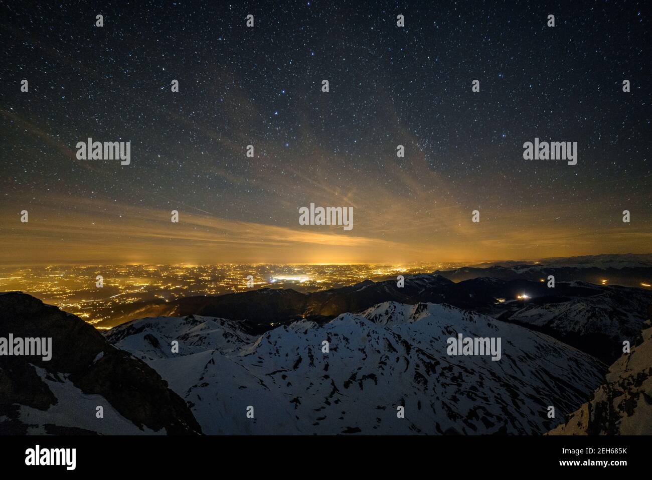 Winter night in the Pic du Midi de Bigorre observatory (Midi-Pyrénées, Pyrenees, France) ESP: Noche de invierno en el observatorio del Pic du Midi Stock Photo