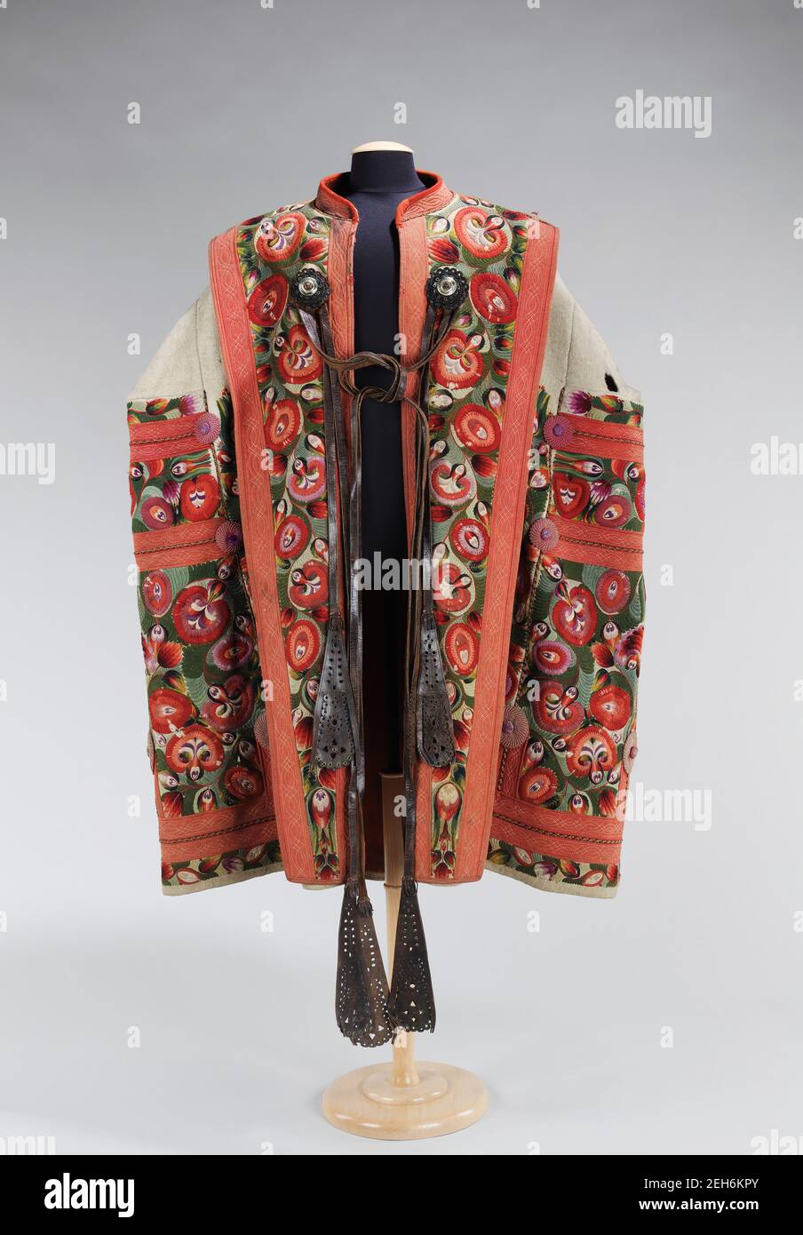 Hungarian mantle hi-res stock photography and images - Alamy