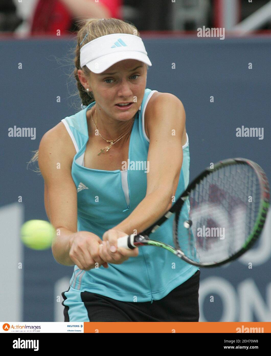 Tennis - Rogers Cup, Sony Ericsson WTA Tour - Montreal, Canada - 17/8/06  Anna Chakvetadze of Russia in action during the third round  Mandatory Credit: Action Images / Chris Wattie  Livepic Stock Photo