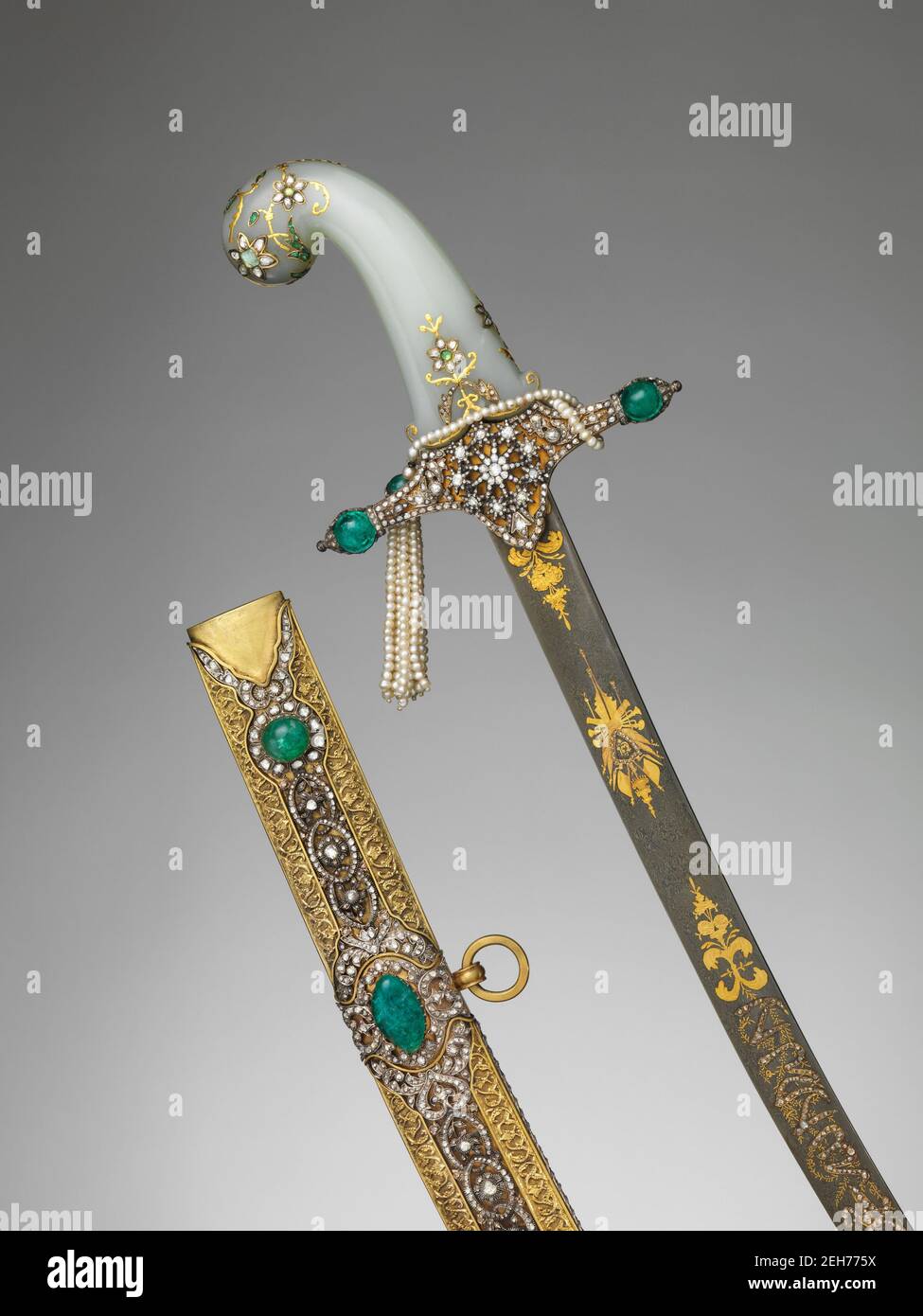 Jewel sword hi-res stock photography and images - Alamy, image size:975x1390