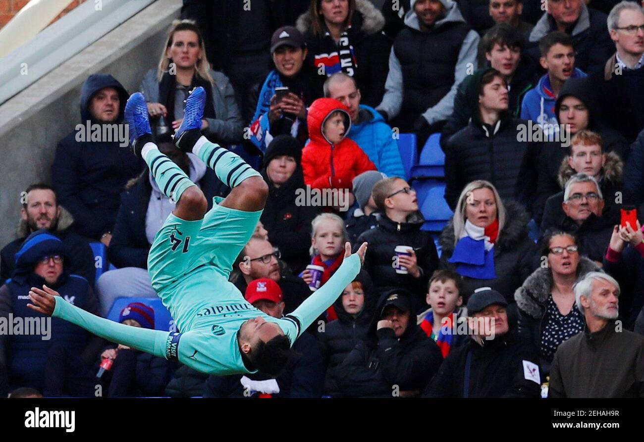 Soccer Football - Premier League - Crystal Palace v Arsenal - Selhurst Park, London, Britain - October 28, 2018  Arsenal's Pierre-Emerick Aubameyang celebrates scoring their second goal   REUTERS/Eddie Keogh  EDITORIAL USE ONLY. No use with unauthorized audio, video, data, fixture lists, club/league logos or 'live' services. Online in-match use limited to 75 images, no video emulation. No use in betting, games or single club/league/player publications.  Please contact your account representative for further details. Stock Photo