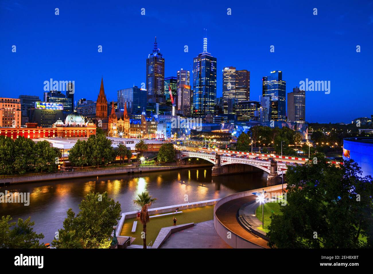 Melbourne, Australia skyline at night: Looking across the Yarra River to Princes Bridge and Federation Square. Stock Photo