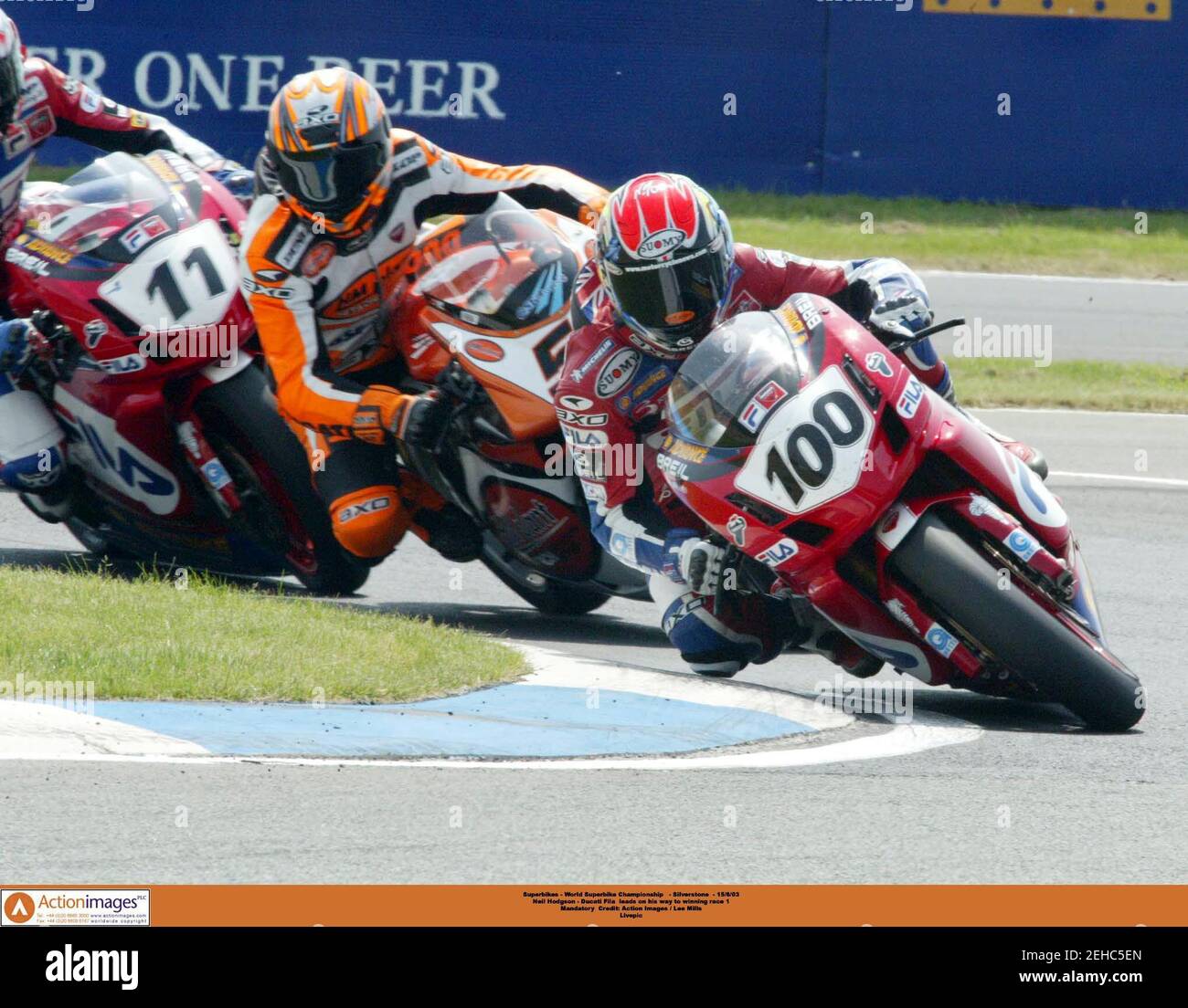 Superbikes - World Superbike Championship - Silverstone - 15/6/03 Neil  Hodgson - Ducati Fila leads on his way to winning race 1 Mandatory Credit:  Action Images / Lee Mills Livepic Stock Photo - Alamy