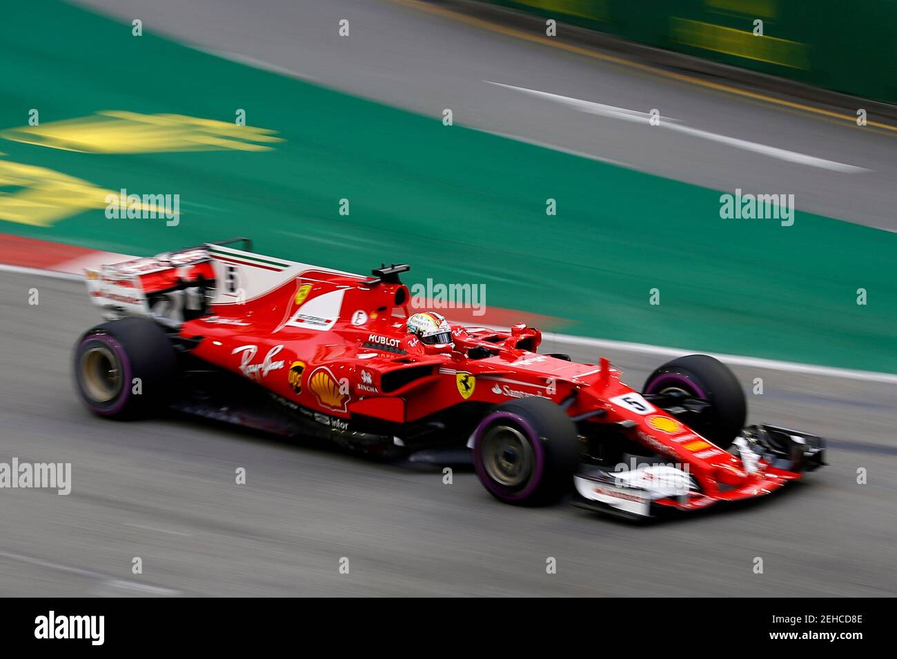 Formula One F1 Singapore Grand Prix 2017 Singapore September 16 2017 Ferrari S Sebastian Vettel During Practice Reuters Jeremy Lee Stock Photo Alamy