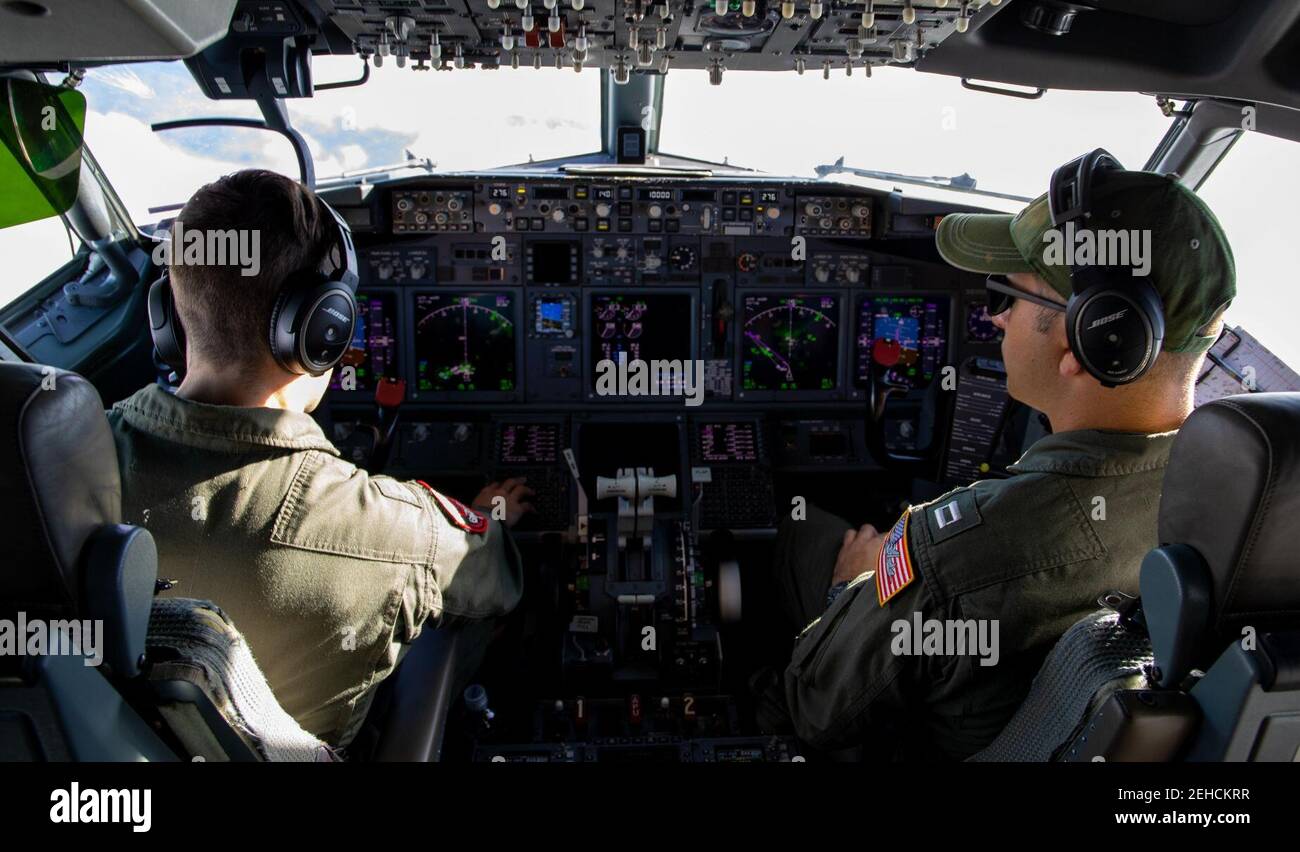 P-8A cockpit 201204 Stock Photo - Alamy