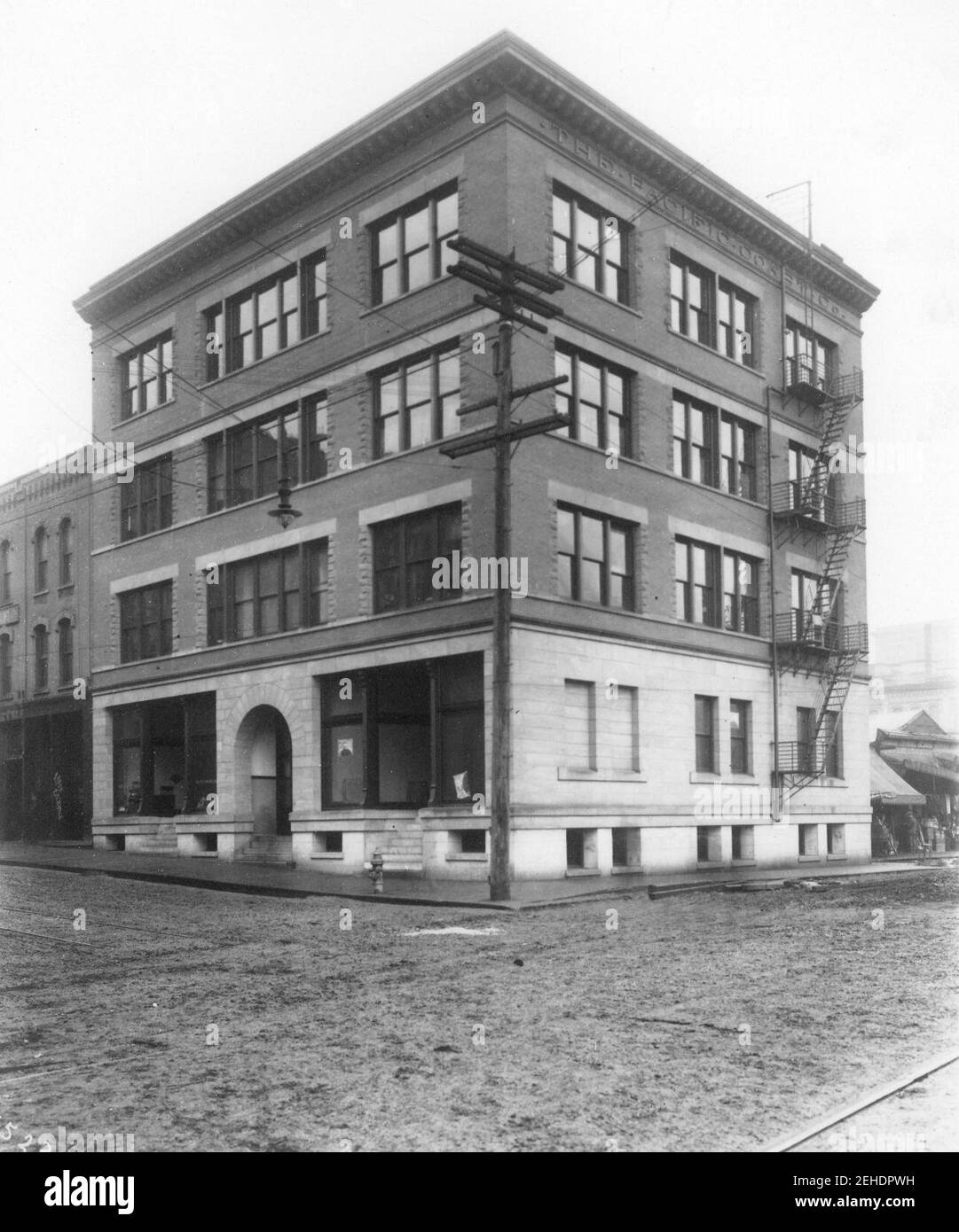 Pacific Coast Co building, 77 Washington St, Seattle, ca 1905 Stock Photo