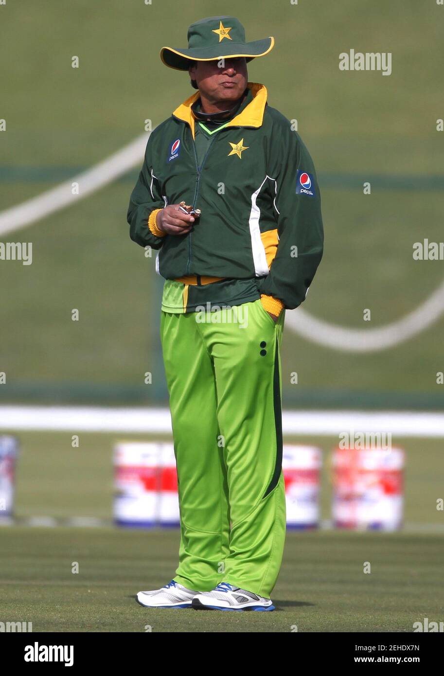 Cricket - Pakistan Nets - Sheikh Zayed 