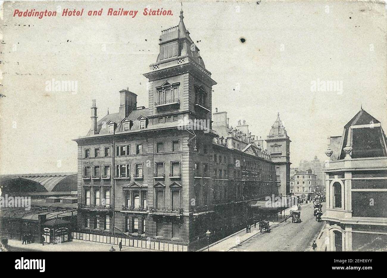 Paddington hotel and railway station Stock Photo Alamy Paddington hotel and railway station Stock Photo Alamy
