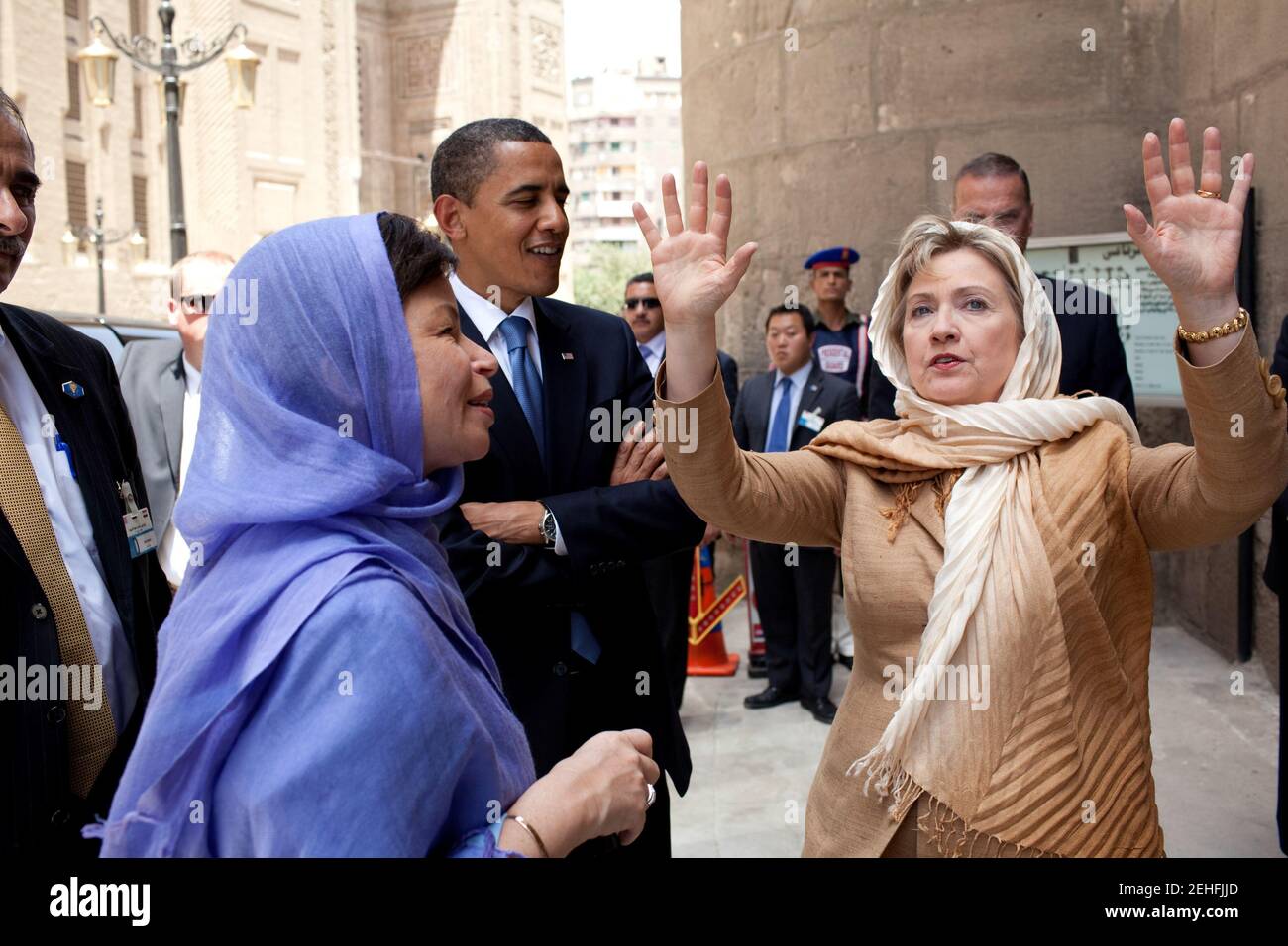 President Barack Obama, Senior Advisors David Axelrod and Valerie Jarrett, and Secretary of State Hillary Clinton tour the Sultan Hassan Mosque in Cairo, Egypt, June 4, 2009. Stock Photo
