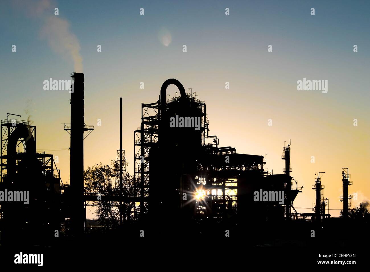 Salt lake city and refinery hi-res stock photography and images - Alamy
