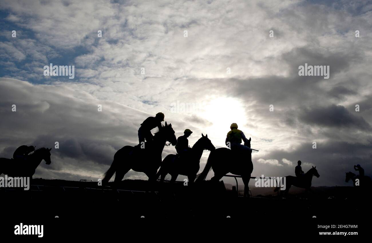 Horse Racing - Taunton - Taunton Racecourse - 9/1/12  Runners circle around before the start of the 13.10, The Happy New Year Claiming Hurdle Race  Mandatory Credit: Action Images / Julian Herbert  Livepic Stock Photo
