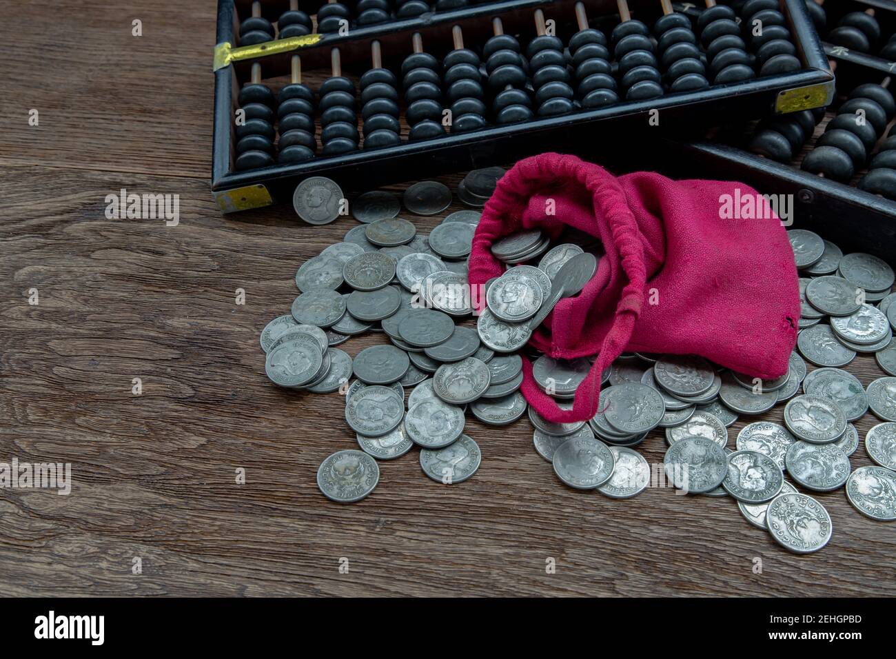 Ancient money pouch hi-res stock photography and images - Alamy