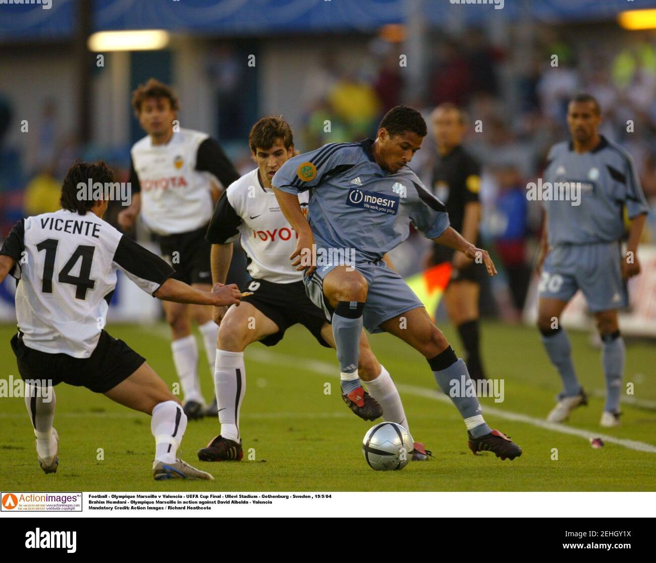 Football Olympique Marseille V Valencia Uefa Cup Final Ullevi Stadium Gothenburg Sweden 19 5 04 Brahim Hemdani Olympique Marseille In Action Against David Albelda Valencia Mandatory Credit Action Images Richard Heathcote Stock Photo