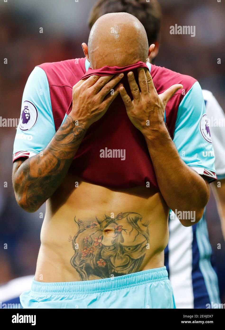 Football Soccer Britain - West Bromwich Albion v West Ham United - Premier League - The Hawthorns - 17/9/16 West Ham United's Simone Zaza looks dejected Reuters / Eddie Keogh Livepic EDITORIAL USE ONLY. No use with unauthorized audio, video, data, fixture lists, club/league logos or "live" services. Online in-match use limited to 45 images, no video emulation. No use in betting, games or single club/league/player publications. Please contact your account representative for further details. Stock Photo