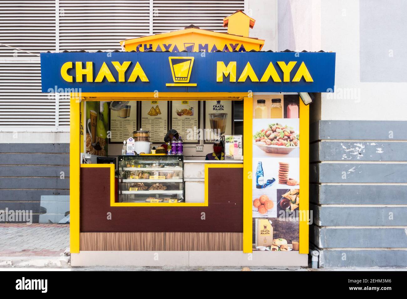 Indian tea stall hires stock photography and images Alamy