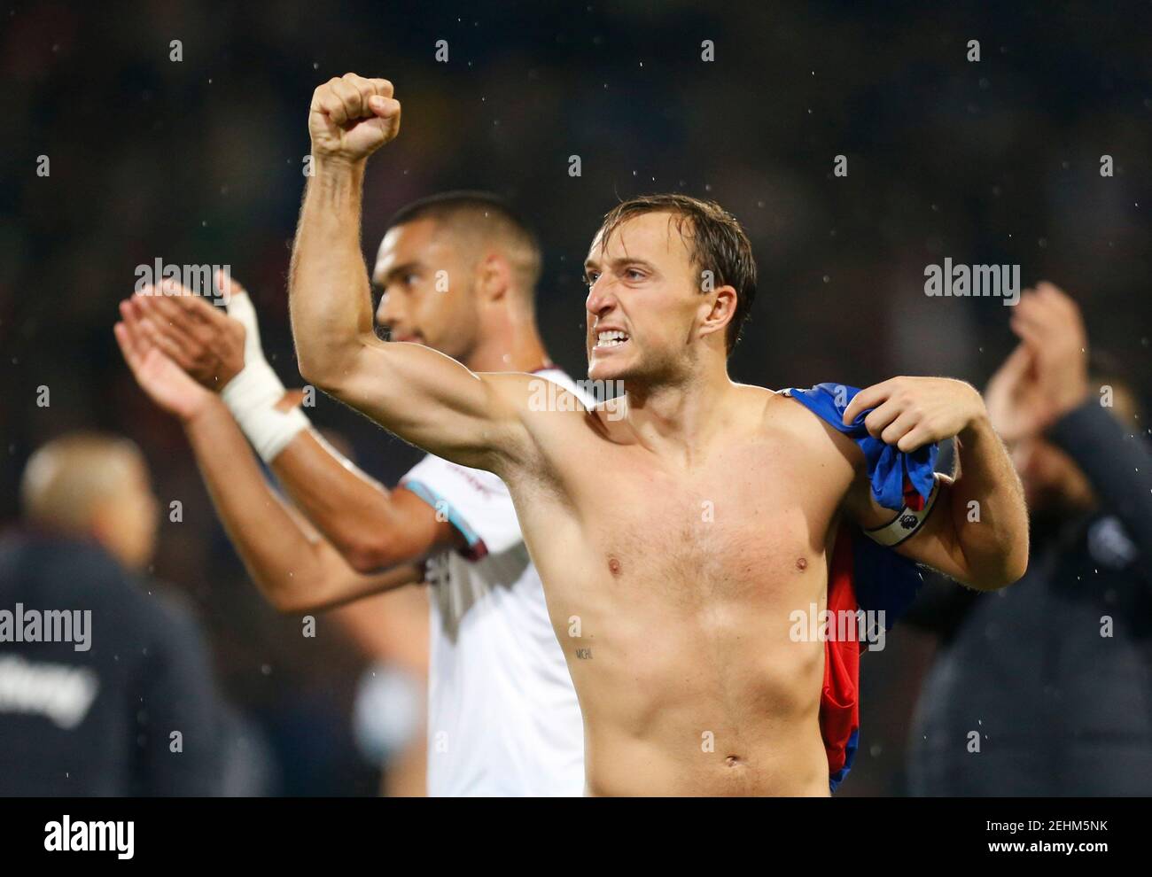 Britain Football Soccer - Crystal Palace v West Ham United - Premier League - Selhurst Park - 15/10/16 West Ham United's Mark Noble celebrates after the match Reuters / Paul Hackett Livepic EDITORIAL USE ONLY. No use with unauthorized audio, video, data, fixture lists, club/league logos or 'live' services. Online in-match use limited to 45 images, no video emulation. No use in betting, games or single club/league/player publications. Please contact your account representative for further details. Stock Photo