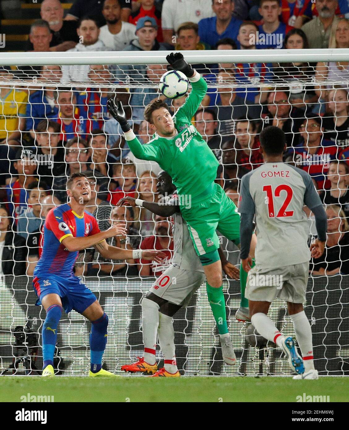 Soccer Football - Premier League - Crystal Palace v Liverpool - Selhurst Park, London, Britain - August 20, 2018  Crystal Palace's Wayne Hennessey in action                         Action Images via Reuters/John Sibley  EDITORIAL USE ONLY. No use with unauthorized audio, video, data, fixture lists, club/league logos or 'live' services. Online in-match use limited to 75 images, no video emulation. No use in betting, games or single club/league/player publications.  Please contact your account representative for further details. Stock Photo