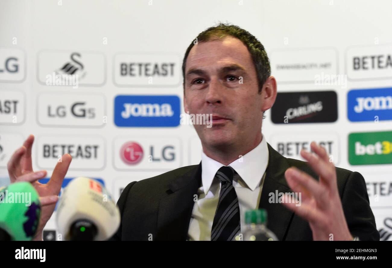 Britain Football Soccer Swansea City Paul Clement Press Conference Liberty Stadium 5 1 17 New Swansea City Manager Paul Clement During The Press Conference Reuters Rebecca Naden Livepic Editorial Use Only Stock Photo Alamy