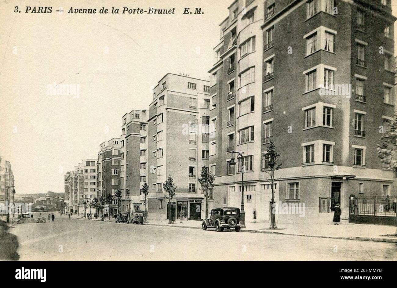 Paris.Avenue de la Stock Photo Alamy