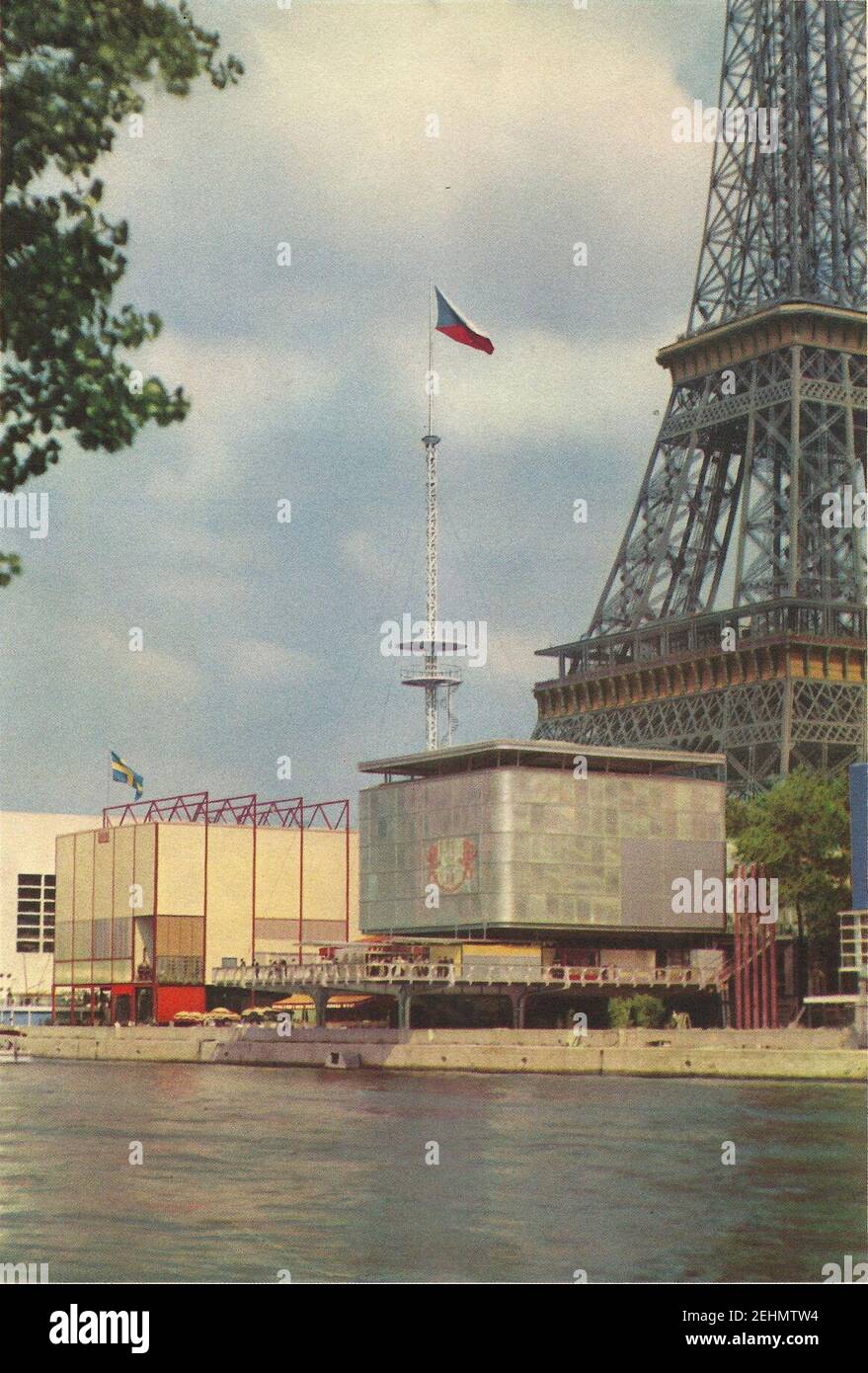 Paris expo 1937 pavillons de la Tchéchoslovaquie et de la Suède 11