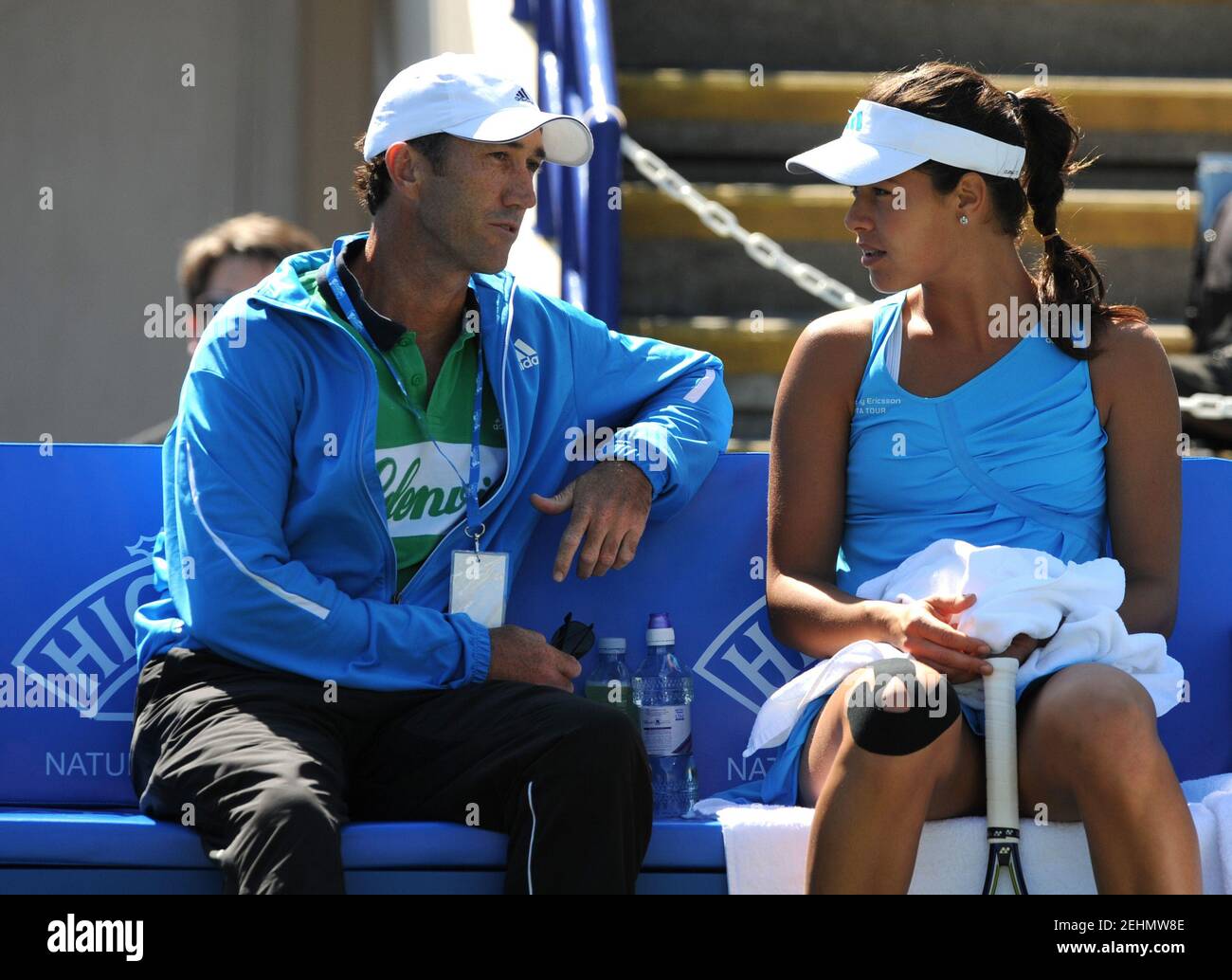Tennis - AEGON International - Devonshire Park, Eastbourne - 15/6/09 Coach  Craig Kardon (Left) and Ana Ivanovic of Serbia during the first round  Mandatory Credit: Action Images / Henry Browne Stock Photo - Alamy