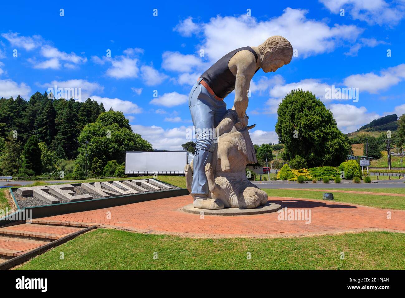 A giant statue of a man shearing a sheep in Te Kuiti, New Zealand, the
