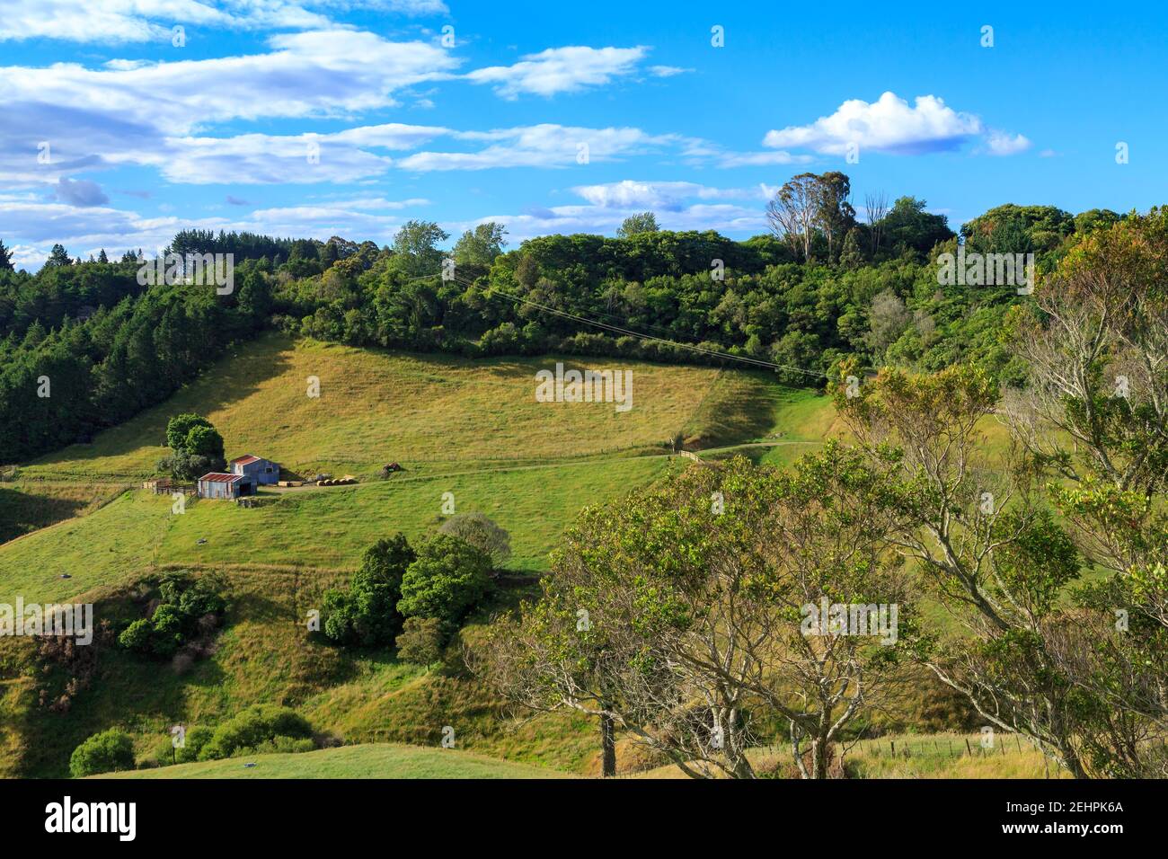 Rural country barns hi-res stock photography and images - Alamy