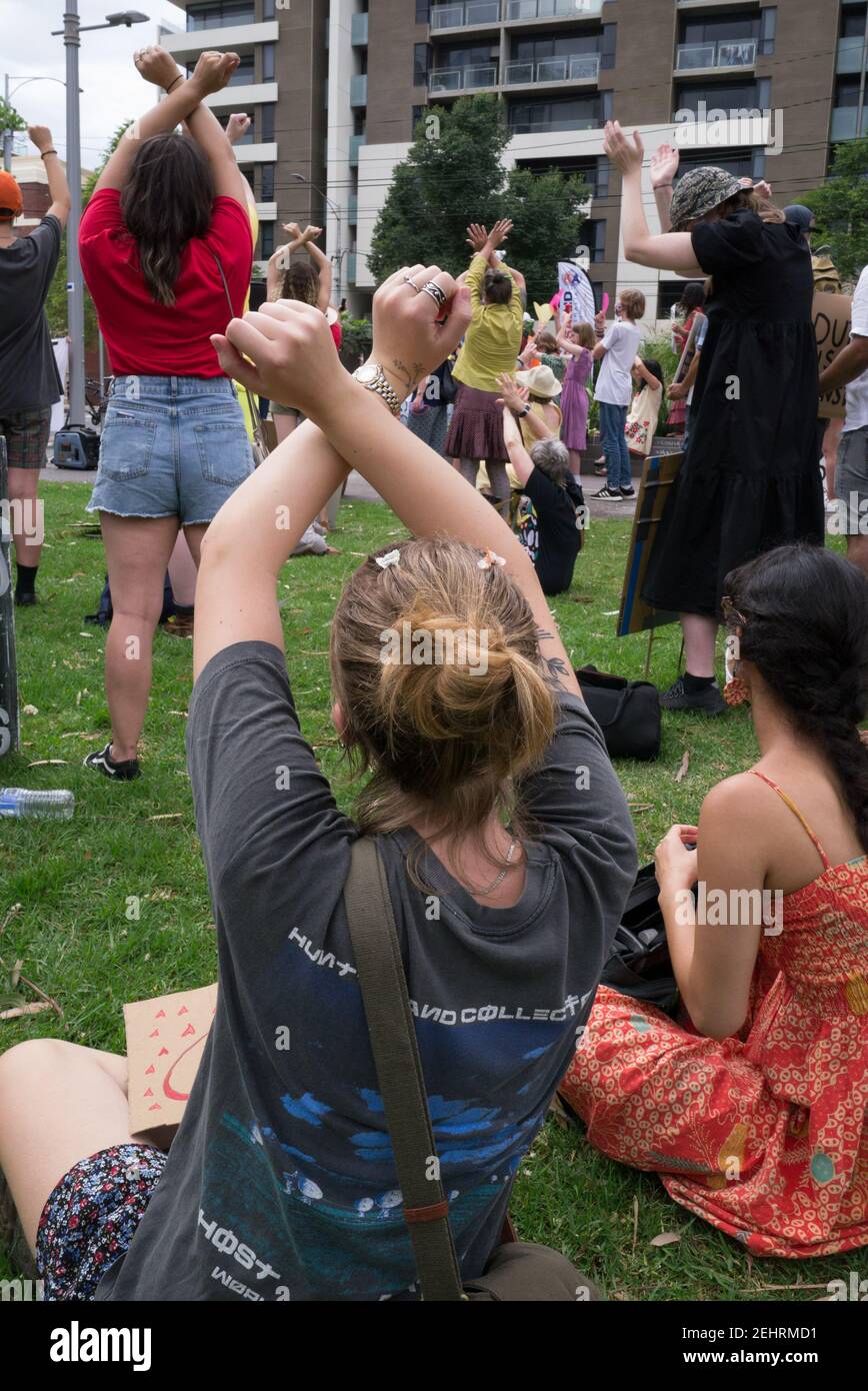 Refugee Rally Refugee rights protest melbourne hi-res stock photography and images ...