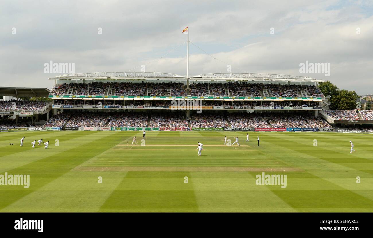 Cricket - England v Australia - Investec Ashes Test Series Second Test - Lord?s - 16/7/15 General view as England's Ben Stokes bowls Reuters / Philip Brown Livepic Stock Photo