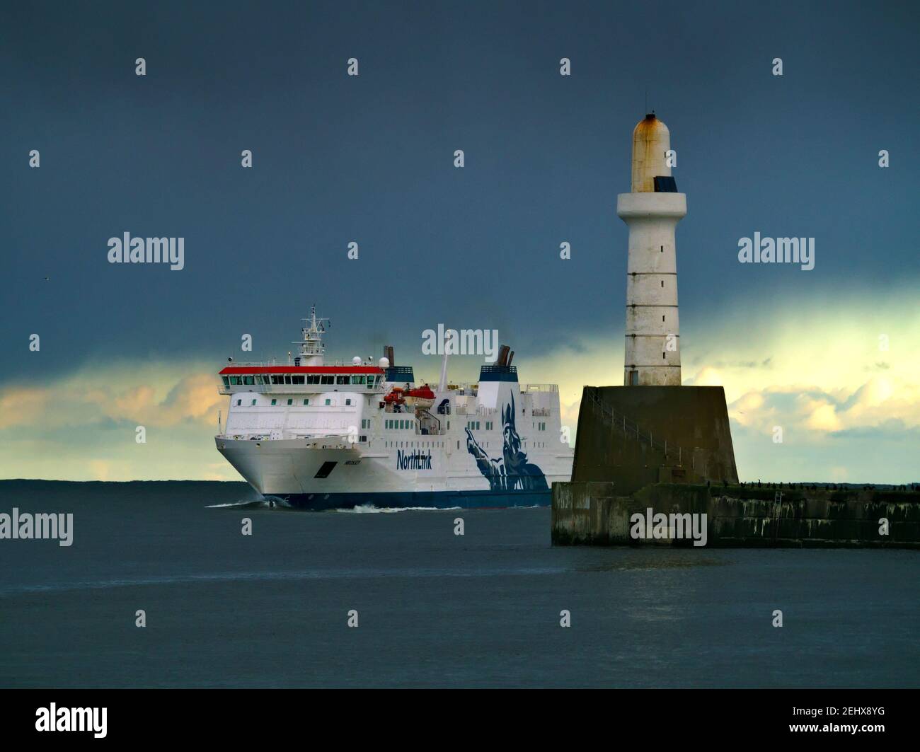 The Shetland/Orkney ferry arriving in Aberdeen Stock Photo