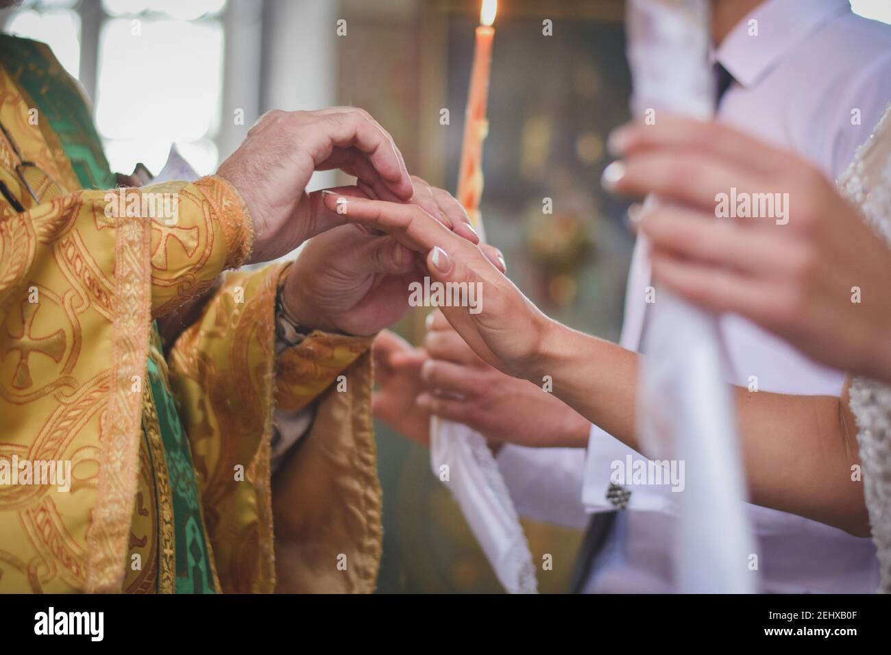 Altar Church Bride Groom High Resolution Stock Photography and Images ...