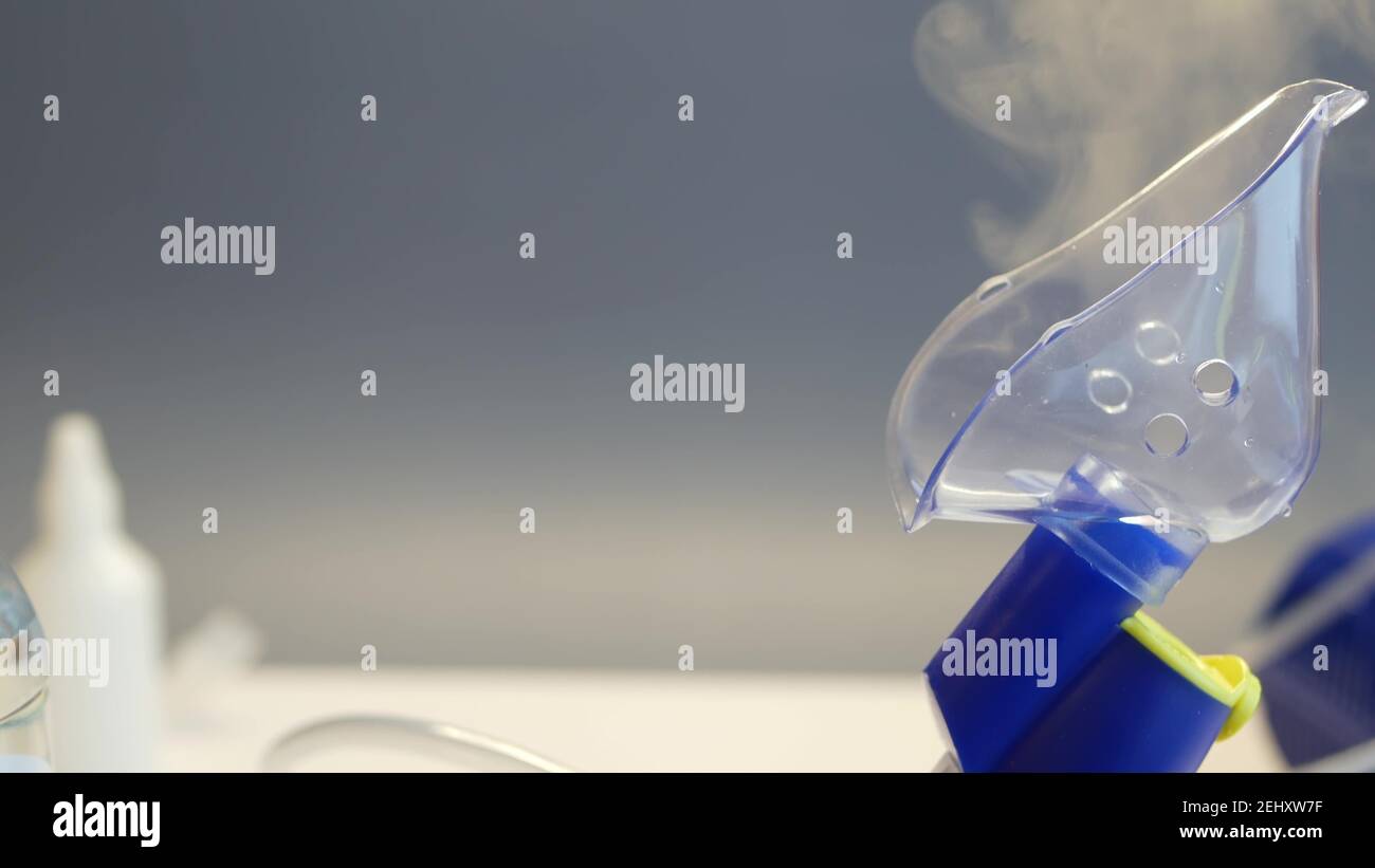 Oxygen mask of nebulizer, medical equipment for pneumonia, covid, sars