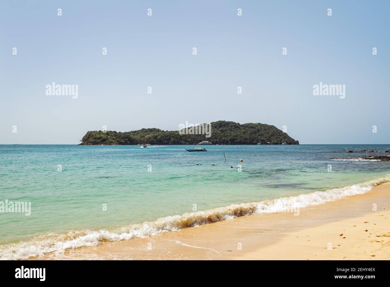 View to the May Rut Trong island, south Vietnam Stock Photo - Alamy