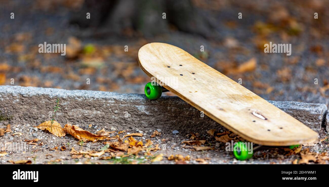 Skateboard design hi-res stock photography and images - Alamy
