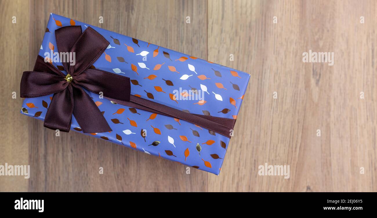 Paper design blue ribbon hi-res stock photography and images - Alamy
